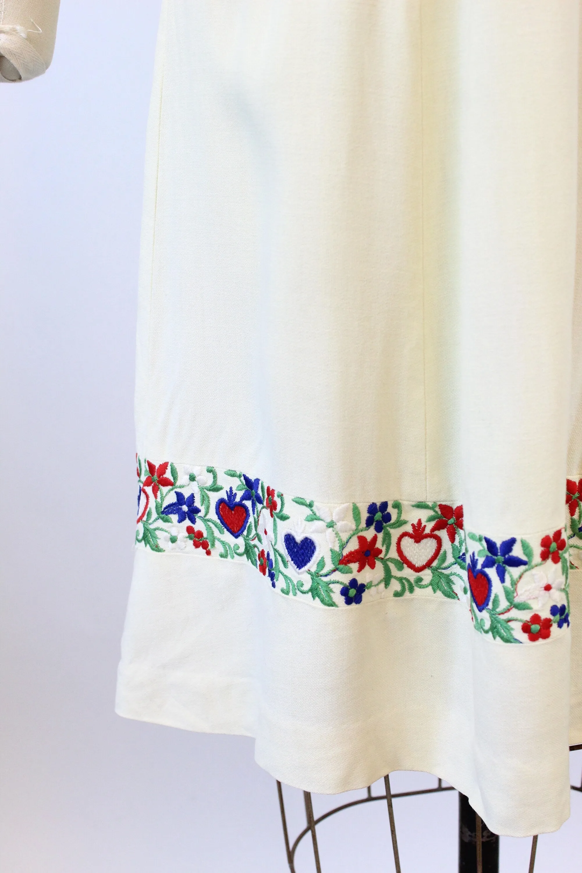1930s JANE WHITNEY heart embroidered dress medium | new winter